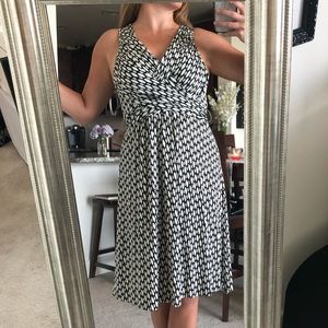 Black and white Banana Republic dress size small